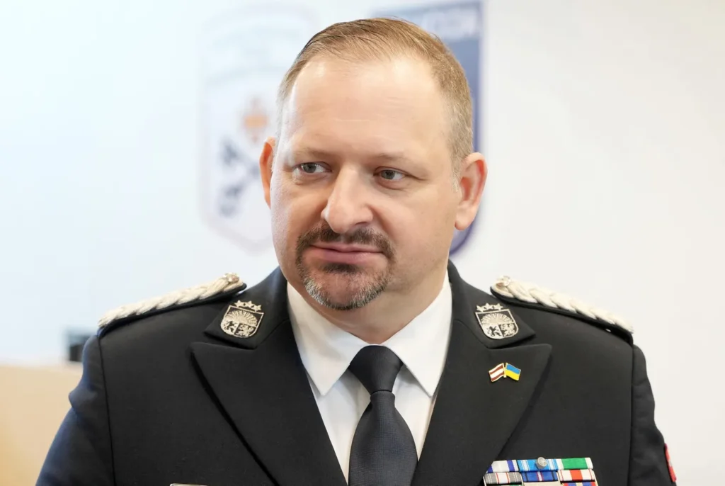 Valsts policijas priekšnieks ģenerālis Armands Ruks