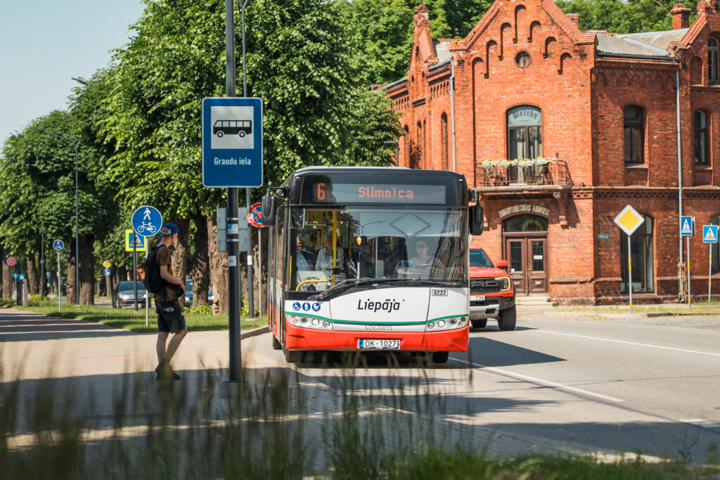 Liepājas sabiedriskais transports un skolēnu autobusu maršruti
